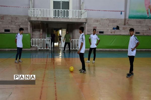 برگزاری دوره آموزشی داوری درجه سه فوتبال و فوتسال باحضور داوران بین‌المللی