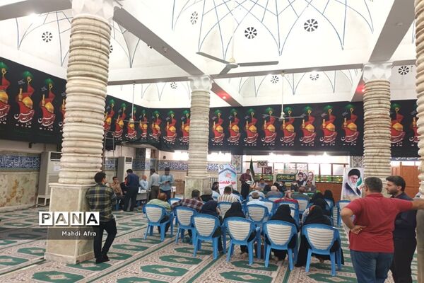 برپایی میز خدمت در مصلی نماز جمعه بهبهان به مناسبت هفته دولت