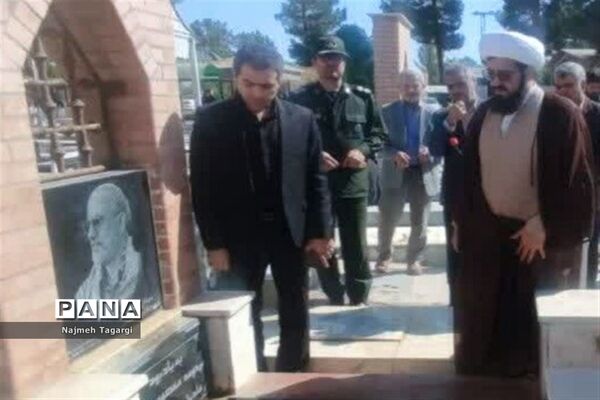 آیین عطر افشانی و گلباران گلزار مطهر شهدا در شهرستان مه ولات