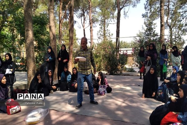 برگزاری طرح اردوهای شهید نیری در اردوگاه شهید بهشتی استان اصفهان