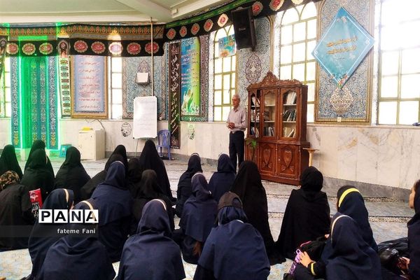 برگزاری طرح اردوهای شهید نیری در اردوگاه شهید بهشتی استان اصفهان