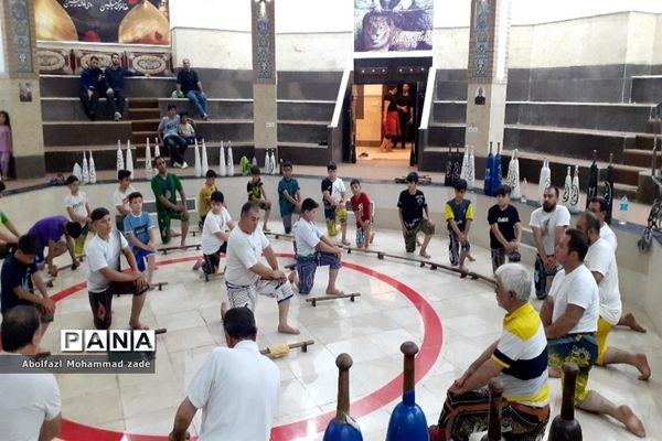 ورزش زورخانه‌ای دانش‌آموزان ناحیه یک  بهارستان