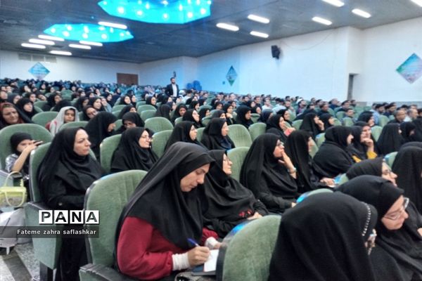 چهارمین گام از دوره  سفیران تربیت در اردوگاه شهید بهشتی