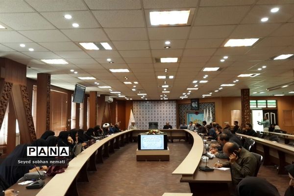 جلسه هماهنگی و برنامه‌ریزی گام‌های عاشقی