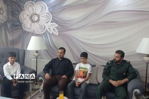 تجلیل از دانش‌آموز رودهنی مدال‌آور رباتیک جهانی پِکن