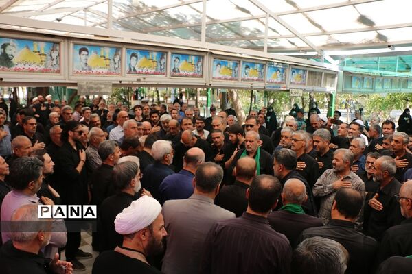 مراسم تشییع پیکر ابوالشهیدین «برجعلی زاده» در قم