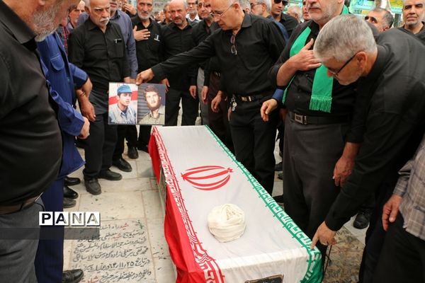مراسم تشییع پیکر ابوالشهیدین «برجعلی زاده» در قم