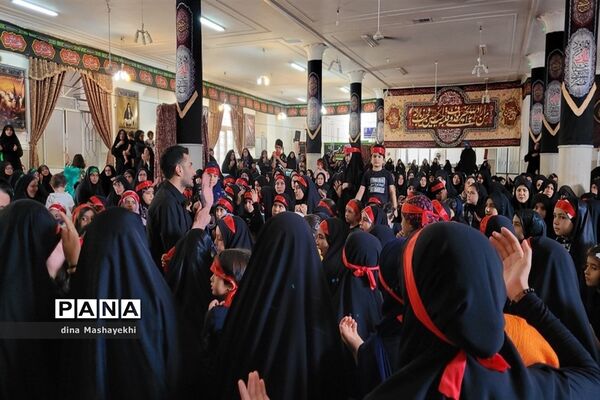 اجتماع دختران حسینی شهرستان گلپایگان به‌مناسبت سالروز شهادت حضرت رقیه(س)