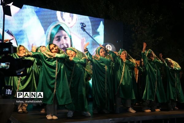 کارگاه آموزشی با رویکرد اردویی و با هدف تبیین برنامه فراگیر پرورشی و فرهنگی ویژه مدیران مدارس «غیردولتی» مشهد