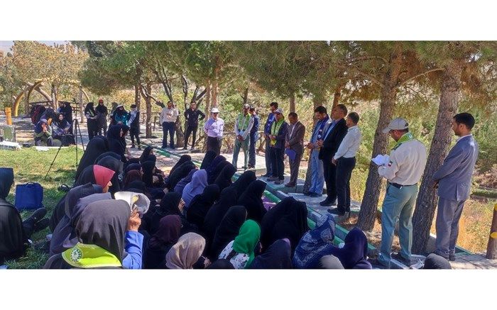 ارتباط قلبی مربیان و دانش آموزان مولفه حیاتی برای حیات سازمان دانش آموزی