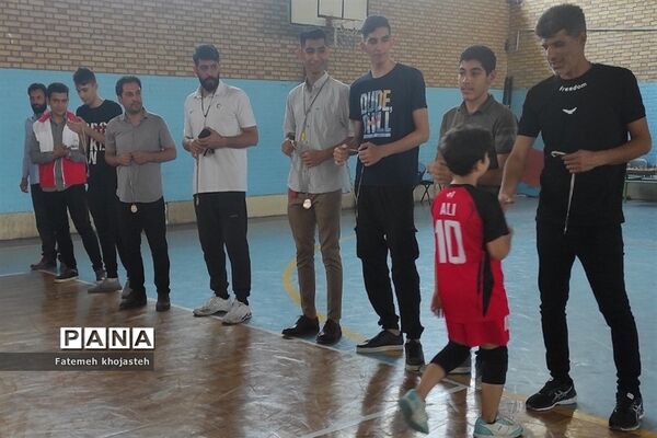 برگزاری مسابقات والیبال نونهالان در شهرستان قرچک