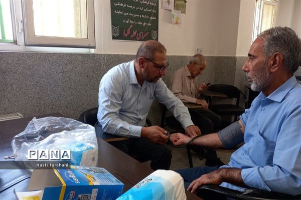 برگزاری سمینار سلامت و دیابت در شهرستان‌قرچک