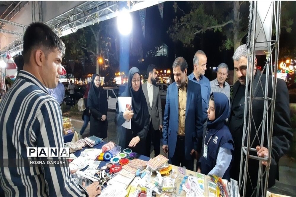 بازید معاون استاندار و  فرماندار شهر  مشهد از نمایشگاه دست آوردهای طهورا