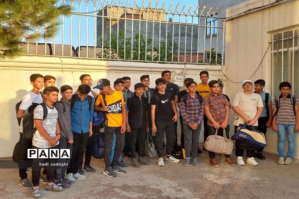 اعزام پسران زیارت اولی شهرستان فاروج به مشهد مقدس