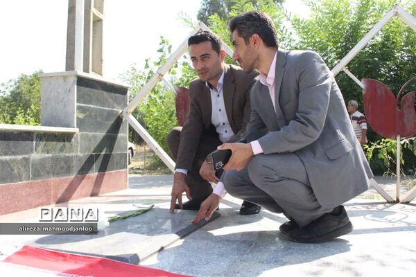 غبارروبی گلزار شهدا در گلوگاه