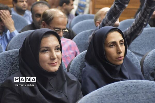 نشست خبری استاندار مازندران به مناسبت هفته دولت