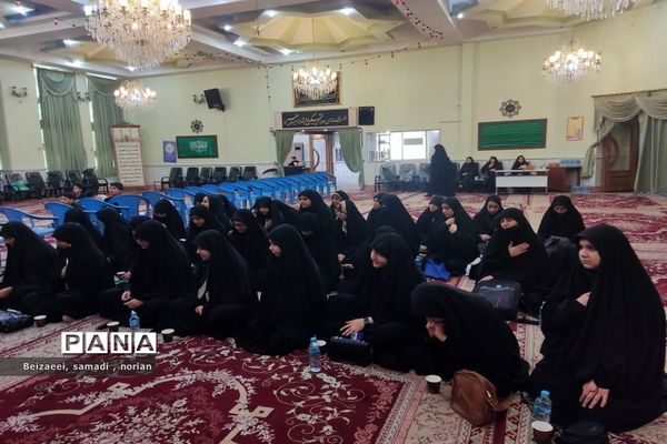 اجرای هشتمین سال برگزاری دوره طرح گام های عاشقی در دارالقرآن مرکزی