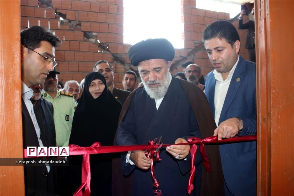 افتتاح پیشخان کتابخانه دارالعلوم در گلوگاه