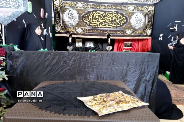 موکب‌داری نمادین اربعین در محفل دختران بهشتی
