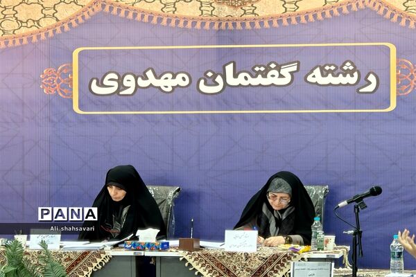 رقابت دانش‌آموزان دختر سراسر کشور در ۶رشته‌(انشای نماز، احکام، نهج‌البلاغه، صحیفه سجادیه، فهم قرآن، گفتمان مهدوی)