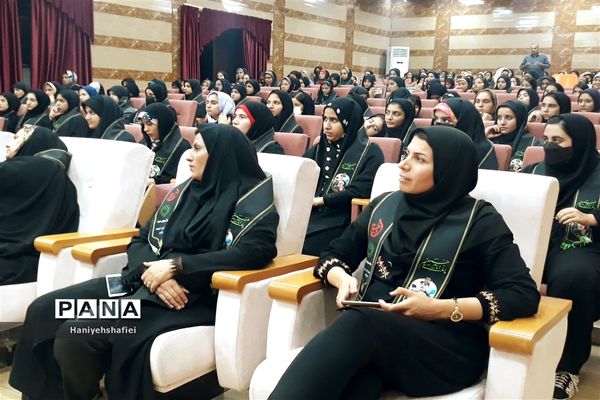 مراسم اعزام و بدرقه زیارت اولی‌های استان فارس به حرم امام رضا(ع)