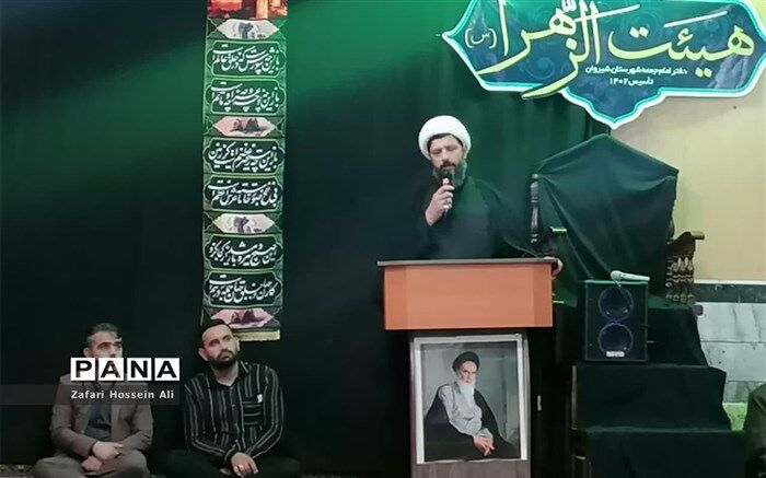 اعتماد و امید مردم به نظام و انقلاب را با خدمتگزاری خالصانه بیشتر کنیم