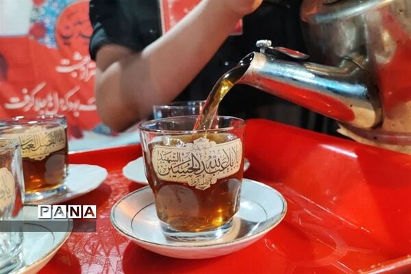 برپایی موکب حسینی با همت نوجوانان کرجی