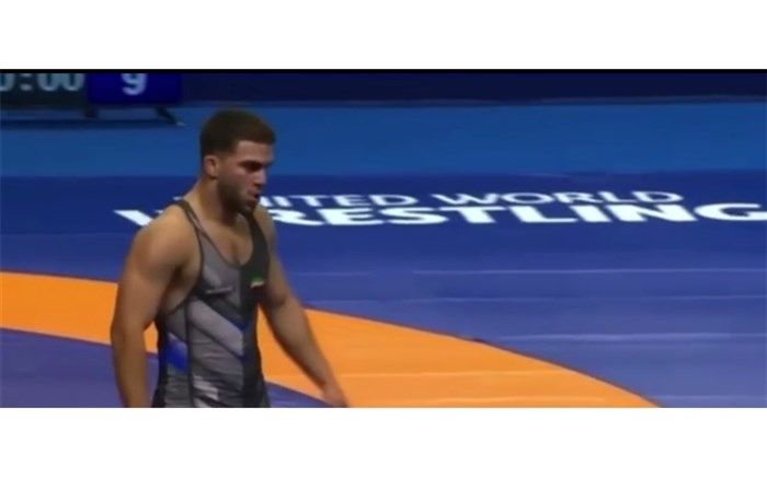 صعود کشتی گیر گلوگاهی به دیدار نهایی فستیوال ورزش‌های دانشگاهی