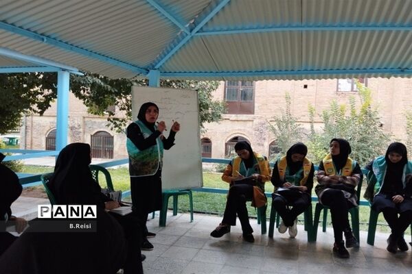 دوره توانمند‌سازی مربیان پیشتاز استان چهارمحال و بختیاری