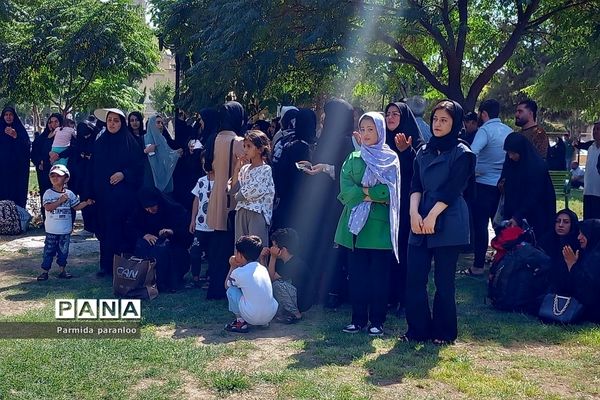 آیین بدرقه خادمان و زائران اربعین حسینی به کربلا در بهارستان 2