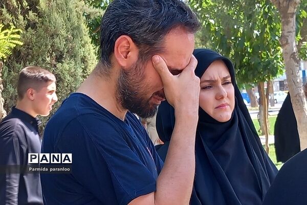 آیین بدرقه خادمان و زائران اربعین حسینی به کربلا در بهارستان 2