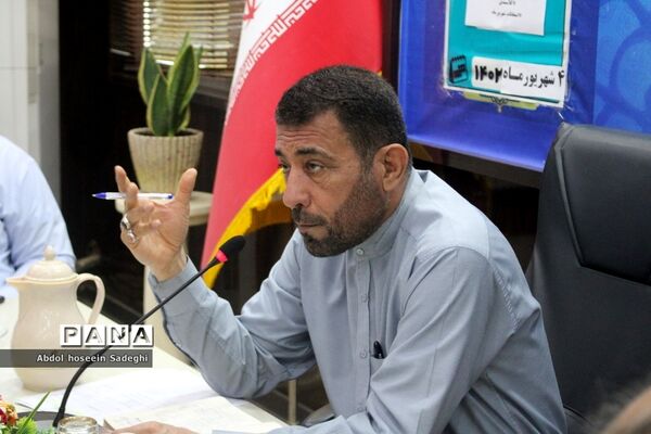 جلسه ستاد ثبت نام استانی و شورای معاونان اداره‌کل آموزش و پرورش استان بوشهر