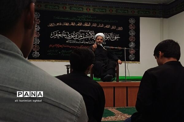 جلسه دوم هیات دانش‌آموزی «پیشتازان حسینی»