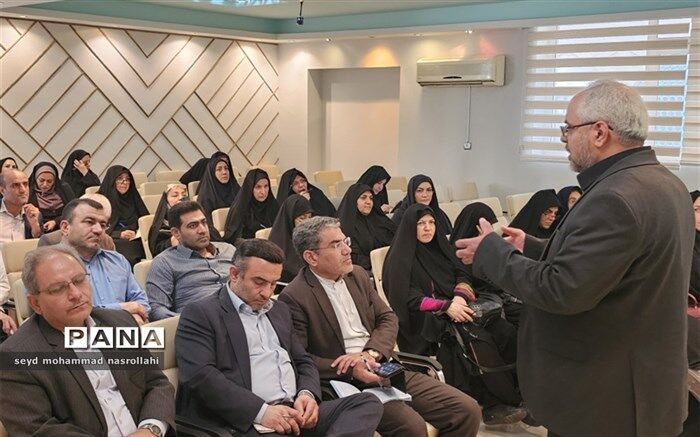 کارگاه‌های توانمندسازی مدیران ارشد بر اساس سند تحول و ساحت‌های ششگانه آغاز شد
