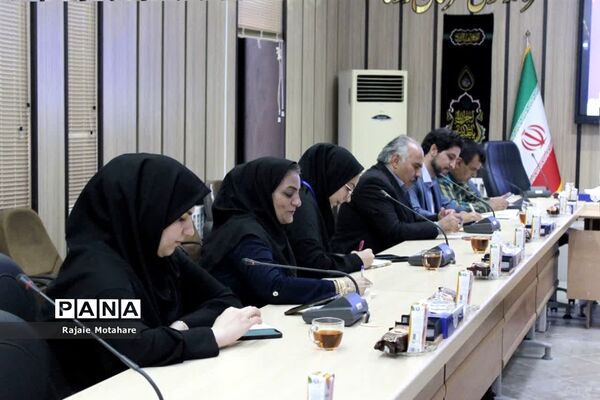 نشست خبری فرماندار اردکان با اصحاب رسانه