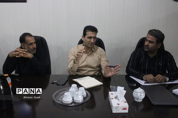 نشست هم‌اندیشی طرح ملی بازگشایی مدارس استان بوشهر