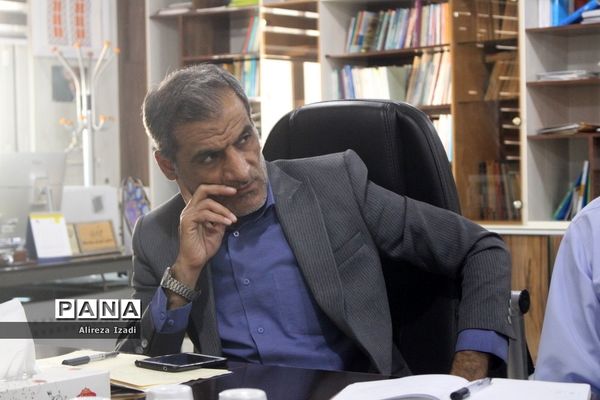 نشست هم‌اندیشی طرح ملی بازگشایی مدارس استان بوشهر