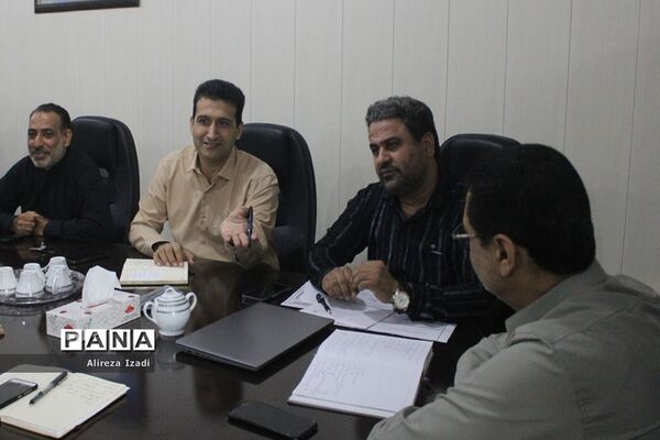 نشست هم‌اندیشی طرح ملی بازگشایی مدارس استان بوشهر