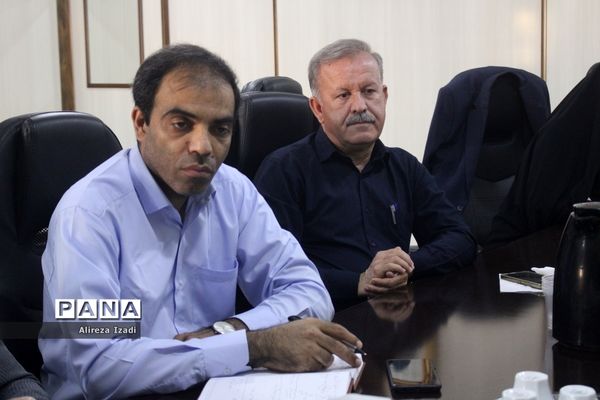 نشست هم‌اندیشی طرح ملی بازگشایی مدارس استان بوشهر