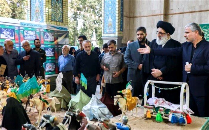افتتاح نمایشگاه تجسمی و معرفتی جاماندگان اربعین در مصلای کرج