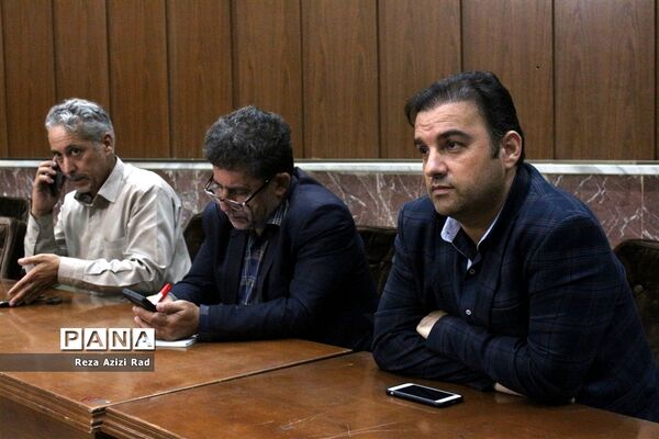 نشست خبری مدیر عامل شرکت توزیع برق آذربایجان شرقی