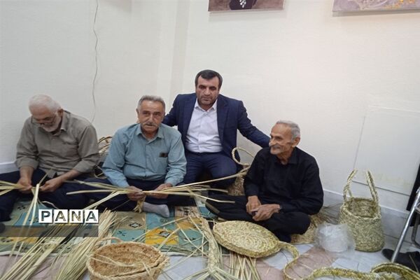 نمایشگاه صنایع‌دستی و دستاوردهای صنعتی و کشاورزی در سالن الغدیر ارشاد