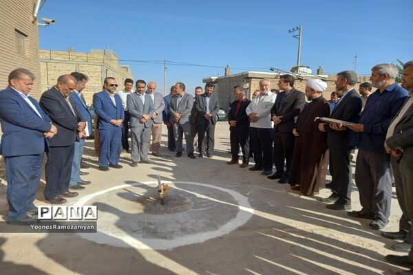 برگزاری آیین افتتاحیه طرح‌های عمرانی شهرداری خلیل‌آباد