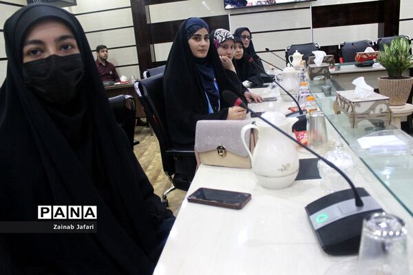 تجلیل از دانش‌آموزان خبرنگار پانا استان بوشهر