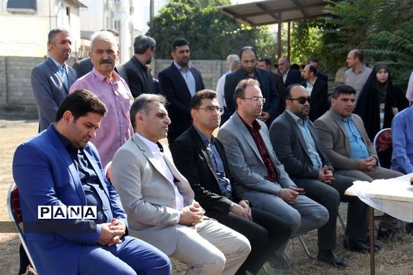 کلنگ زنی نهضت ملی مسکن در گلوگاه