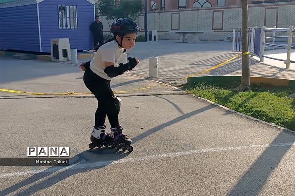برگزاری اولین دوره مسابقات اسکیت سرعت نوجوانان شهرستان بهارستان