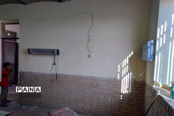 رنگ آمیزی دبستان نهضت روستای تاج‌آباد شهرستان داورزن