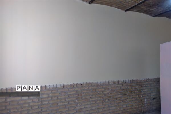 رنگ آمیزی دبستان نهضت روستای تاج‌آباد شهرستان داورزن
