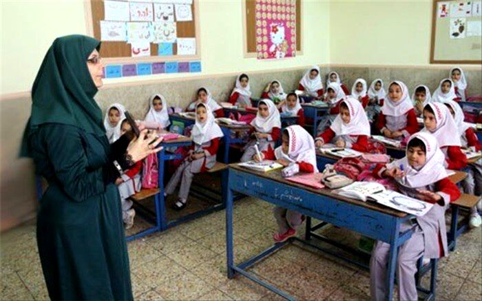 در برنامه هفتم  توسعه مطالبات فرهنگیان مورد تاکید قرار می‌گیرد