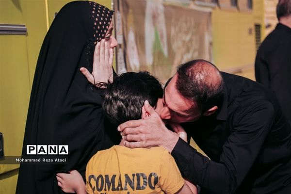 مراسم بدرقه کاروان زیارتی اربعین حسینی ازاسلامشهربه مرز مهران